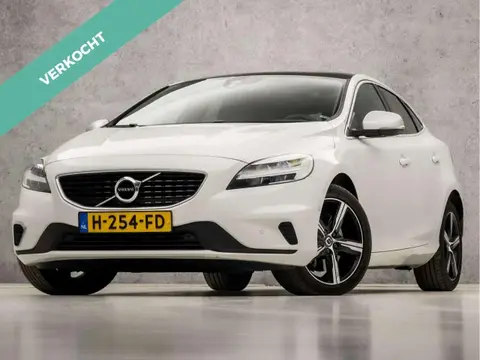 Annonce VOLVO V40 Essence 2020 d'occasion 