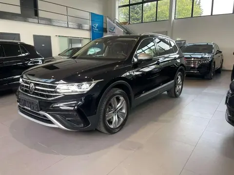 Used VOLKSWAGEN TIGUAN Petrol 2022 Ad 