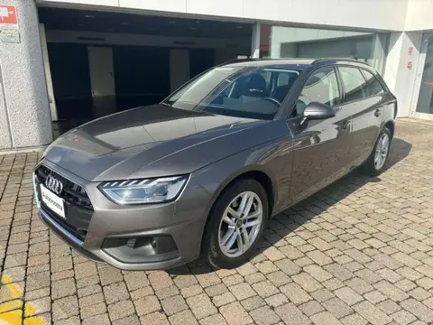 Used AUDI A4 Hybrid 2020 Ad 