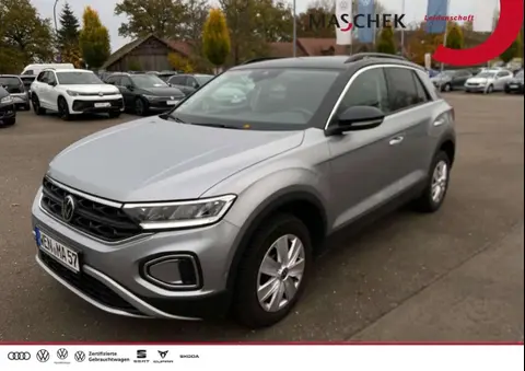 Used VOLKSWAGEN T-ROC Petrol 2022 Ad 