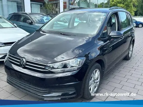 Used VOLKSWAGEN TOURAN Petrol 2022 Ad 