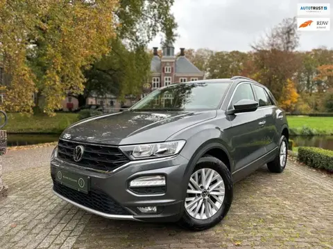 Annonce VOLKSWAGEN T-ROC Essence 2021 d'occasion 