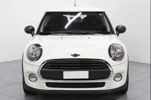 Used MINI ONE Petrol 2016 Ad 