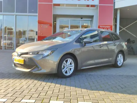 Used TOYOTA COROLLA Hybrid 2022 Ad 