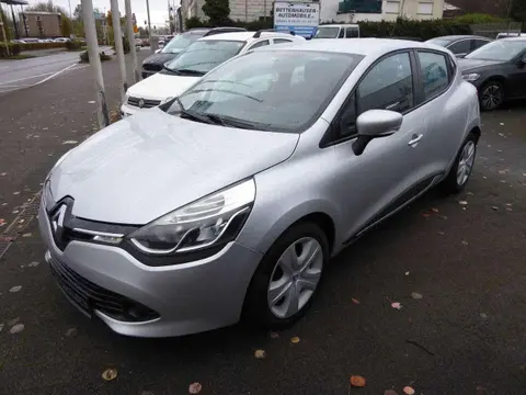 Used RENAULT CLIO Petrol 2016 Ad 