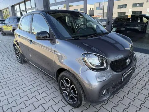 Annonce SMART FORTWO Essence 2017 d'occasion 