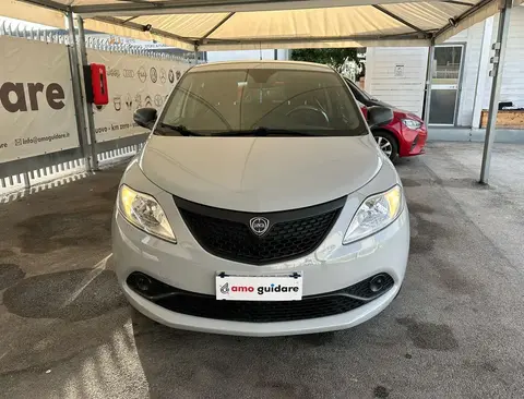 Annonce LANCIA YPSILON Essence 2018 d'occasion 