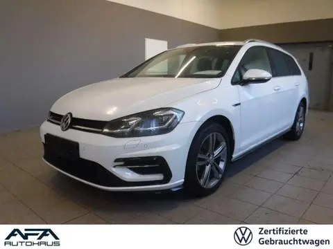 Used VOLKSWAGEN GOLF Petrol 2018 Ad 