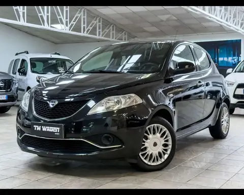 Annonce LANCIA YPSILON Essence 2017 d'occasion 