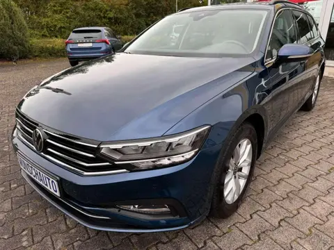 Annonce VOLKSWAGEN PASSAT Essence 2023 d'occasion 