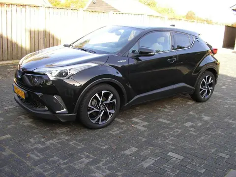 Annonce TOYOTA C-HR Hybride 2019 d'occasion 