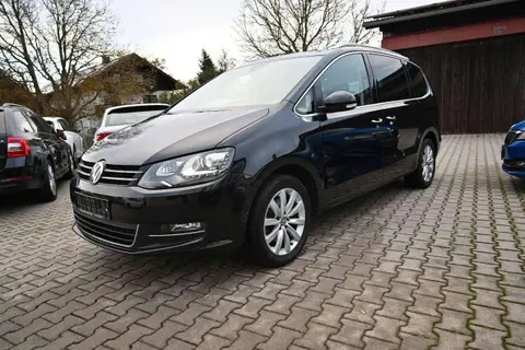 Used VOLKSWAGEN SHARAN Petrol 2020 Ad 