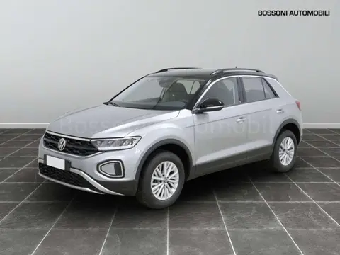 Used VOLKSWAGEN T-ROC Diesel 2024 Ad 