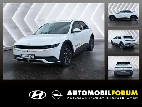 Used HYUNDAI IONIQ Electric 2023 Ad 