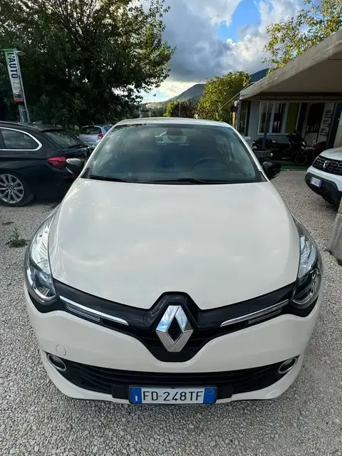 Used RENAULT CLIO Diesel 2016 Ad 