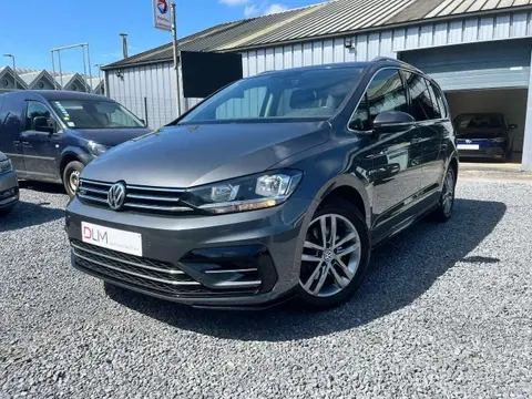 Used VOLKSWAGEN TOURAN Petrol 2017 Ad 