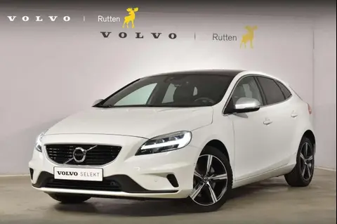 Annonce VOLVO V40 Essence 2020 d'occasion 