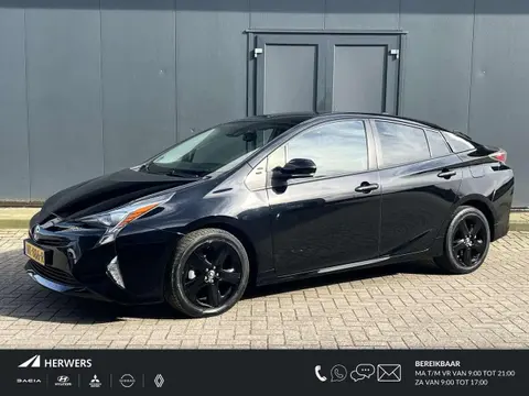 Used TOYOTA PRIUS Hybrid 2017 Ad 