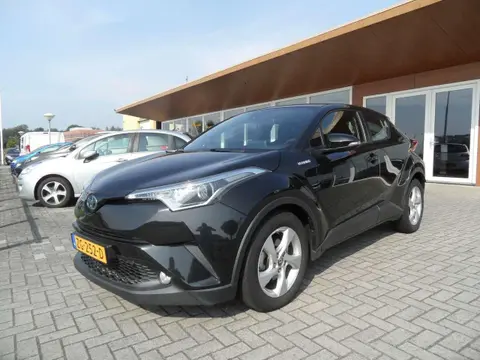 Annonce TOYOTA C-HR Hybride 2019 d'occasion 