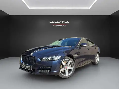 Annonce JAGUAR XE Essence 2018 d'occasion 