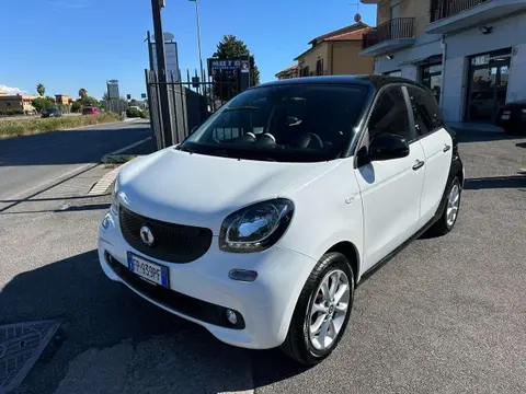 Annonce SMART FORFOUR Essence 2018 d'occasion 