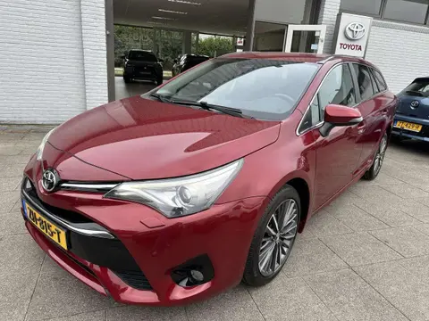 Used TOYOTA AVENSIS Petrol 2017 Ad 