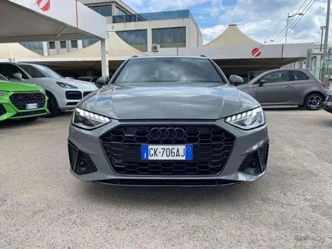 Annonce AUDI A4 Hybride 2022 d'occasion 