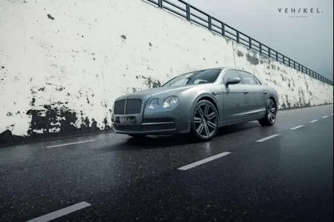 Annonce BENTLEY FLYING SPUR Essence 2017 d'occasion 