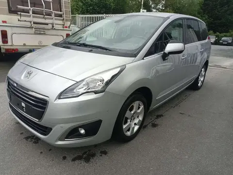 Used PEUGEOT 5008 Petrol 2016 Ad 