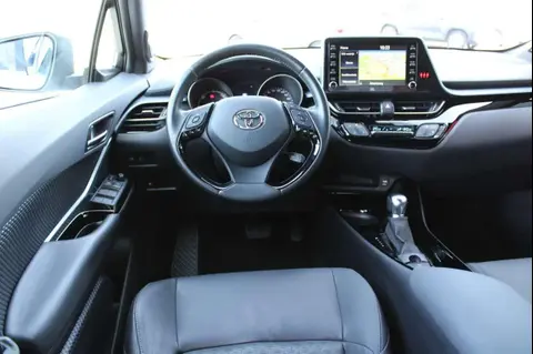 Used TOYOTA C-HR Hybrid 2022 Ad 