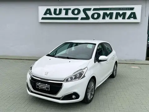 Used PEUGEOT 208 Petrol 2016 Ad 