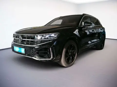 Used VOLKSWAGEN TOUAREG Petrol 2023 Ad 