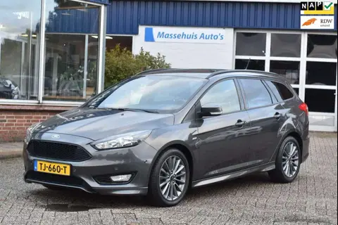 Annonce FORD FOCUS Essence 2017 d'occasion 