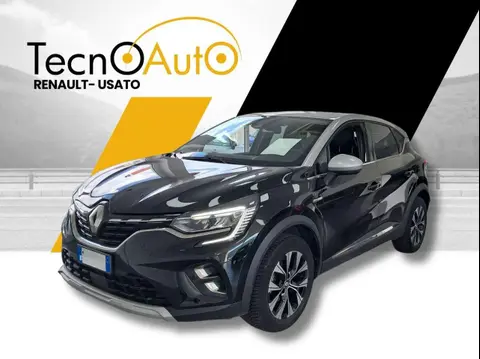 Used RENAULT CAPTUR Petrol 2023 Ad 