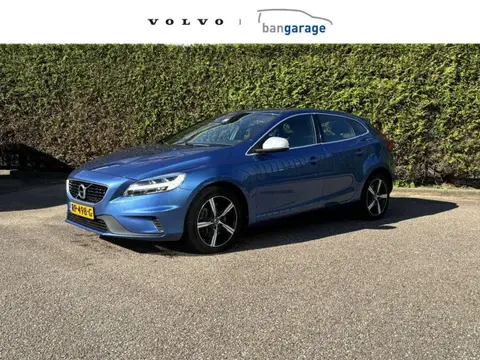 Annonce VOLVO V40 Essence 2018 d'occasion 