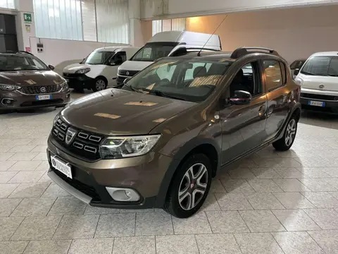 Used DACIA SANDERO LPG 2019 Ad 