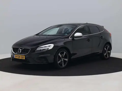 Annonce VOLVO V40 Essence 2020 d'occasion 