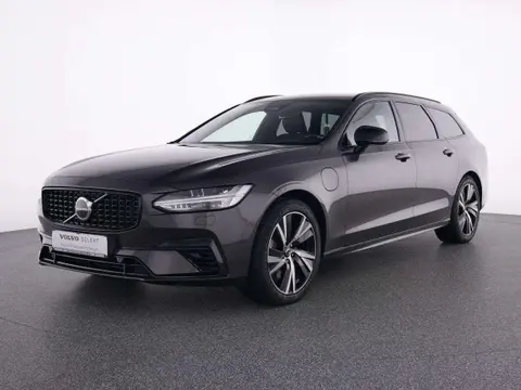 Used VOLVO V90 Hybrid 2022 Ad 