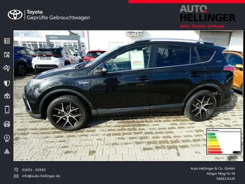 Used TOYOTA RAV4 Hybrid 2018 Ad 