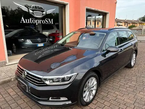 Used VOLKSWAGEN PASSAT Diesel 2018 Ad 