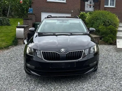 Annonce SKODA OCTAVIA Essence 2018 d'occasion 