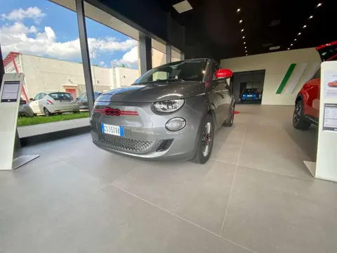 Annonce FIAT 500 Électrique 2024 d'occasion 