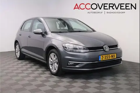 Used VOLKSWAGEN GOLF Petrol 2018 Ad 