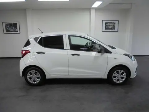 Used HYUNDAI I10 Petrol 2016 Ad 