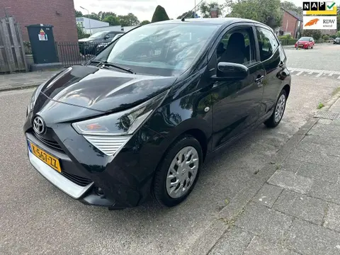 Annonce TOYOTA AYGO Essence 2021 d'occasion 