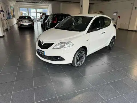 Annonce LANCIA YPSILON Hybride 2020 d'occasion 