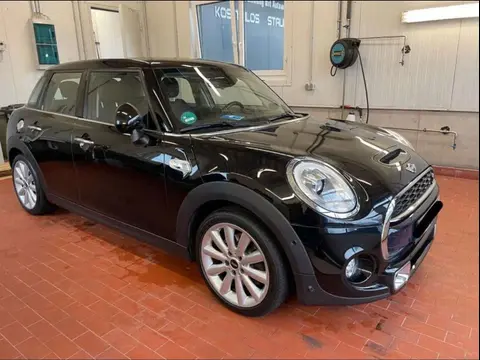 Used MINI COOPER Diesel 2015 Ad 