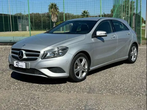 Annonce MERCEDES-BENZ CLASSE A Diesel 2015 d'occasion 