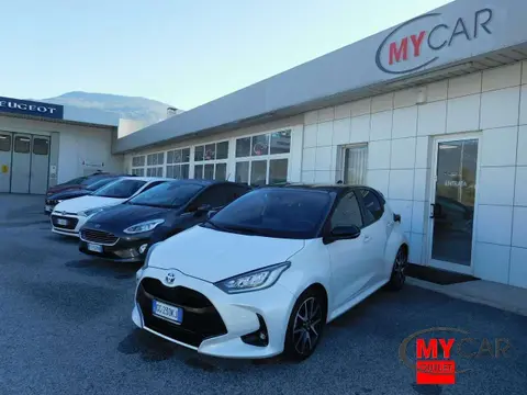 Used TOYOTA YARIS Hybrid 2021 Ad 