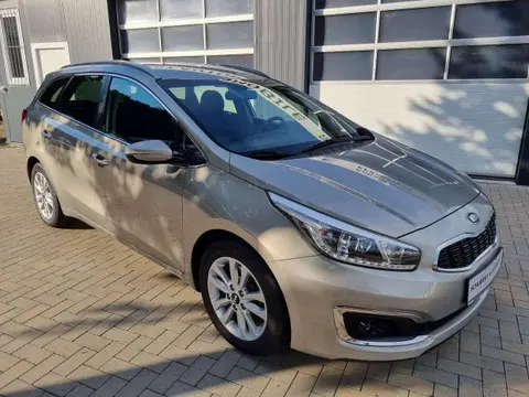 Used KIA CEED Petrol 2016 Ad 